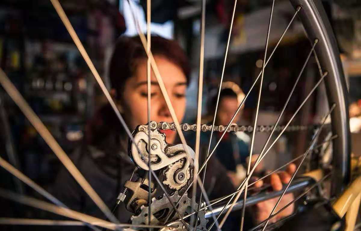 【MES系統(tǒng)】MES系統(tǒng)實(shí)現(xiàn)智能生產(chǎn)